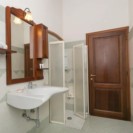 Farm stay Il Pino - Olivo Cecina (Livorno)
